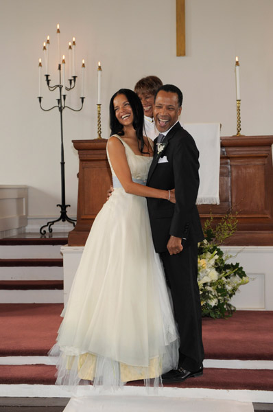 Congratulations: Actress Victoria Rowell & Atlanta Artist Radcliff Bailey Got Married On June 27th, 2009