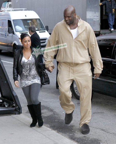 Shaquille O’Neal And His Girlfriend Hoopz Arrive Together At The “Late Show”