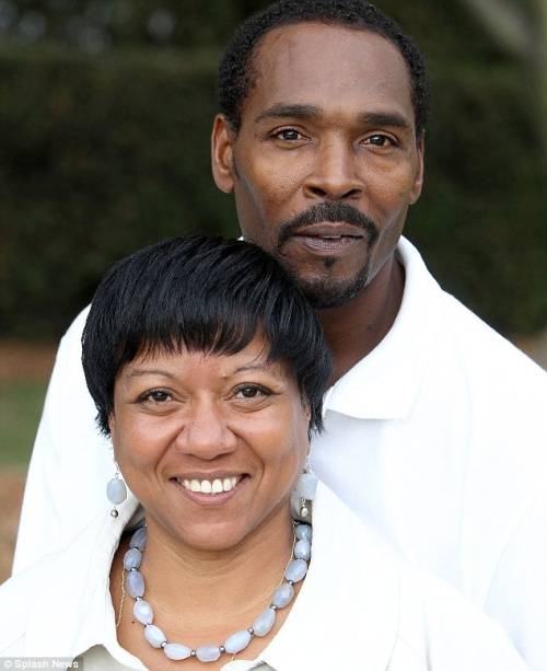 Rodney King’s Fiancee Explains Why She Didn’t Jump In Pool To Save Him: “I’m Not A Great Swimmer”