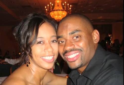 Former NFL Player Chris Draft Visits Cancer Center In Honor Of His Late Wife. [Video]
